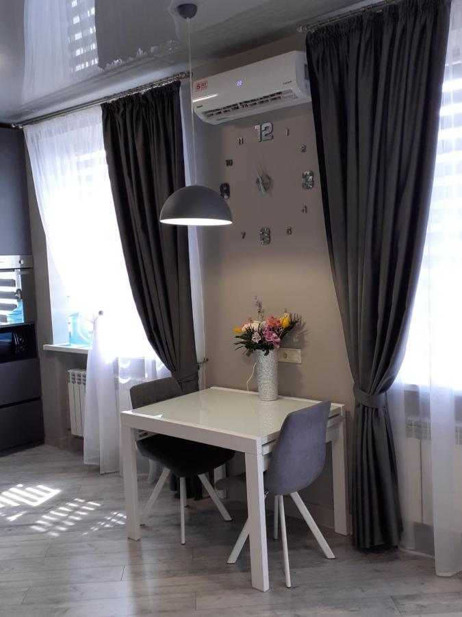 Просторі Lux Апартаменти На Центральному Проспекті, Великий Smart Tv,Преміум-Підписки Youtube Та Онлайн-Кінотеатрів , Кавомашина, Відкритий Балкон, Звітні Документи Кривой Рог Екстериор снимка